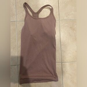 Women’s Lululemon size 2 top